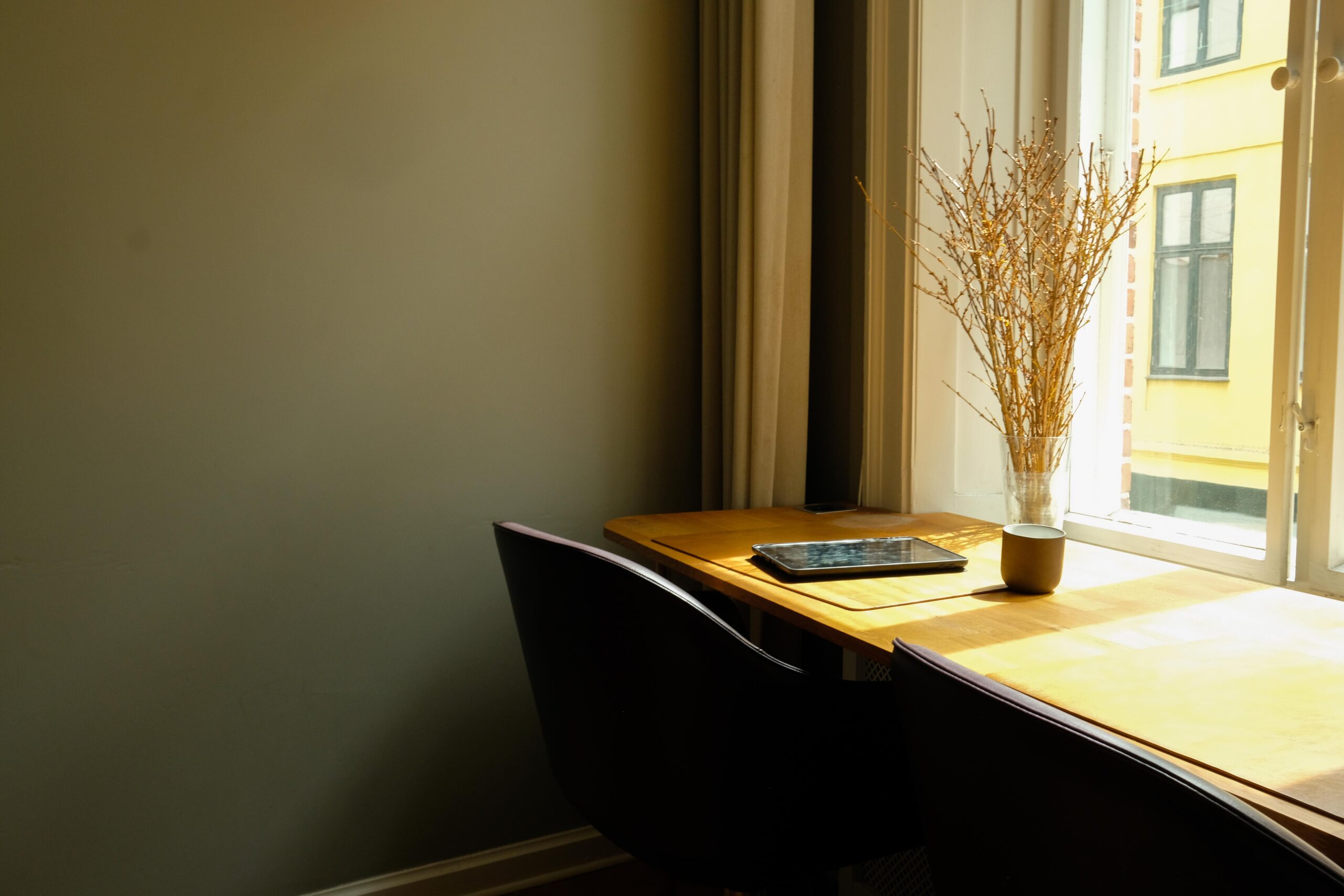 Menemukan Arah dalam Keheningan Awal Hari